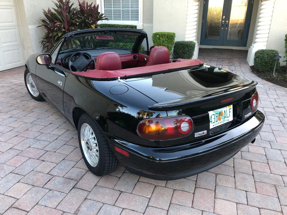 1993 Mazda NA MX-5 Miata - Image 8 of 31