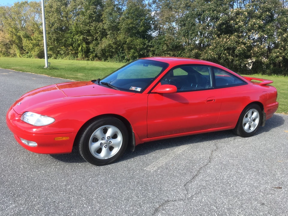 1993 Mazda MX-6 2nd Gen - Image 2 of 31