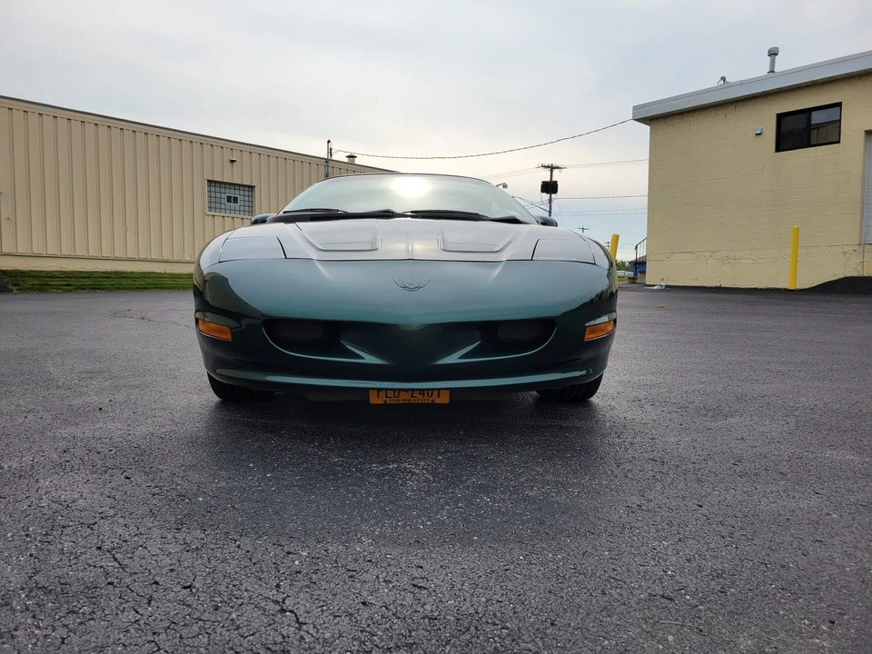 1993 Pontiac Firebird 4th Gen - Image 22 of 31