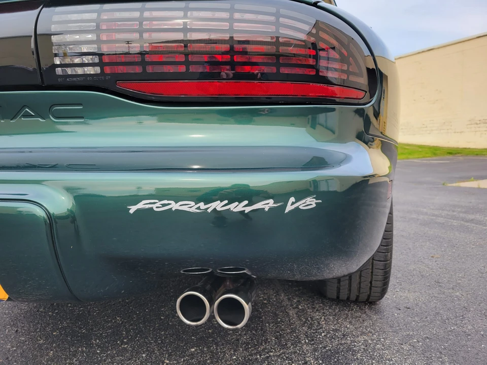 1993 Pontiac Firebird 4th Gen - Image 27 of 31