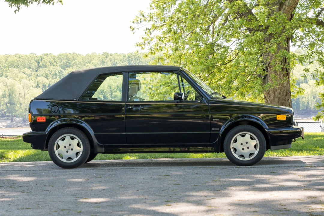 1993 Volkswagen Golf Cabriolet/Rabbit Convertible Mk1 - Image 18 of 31