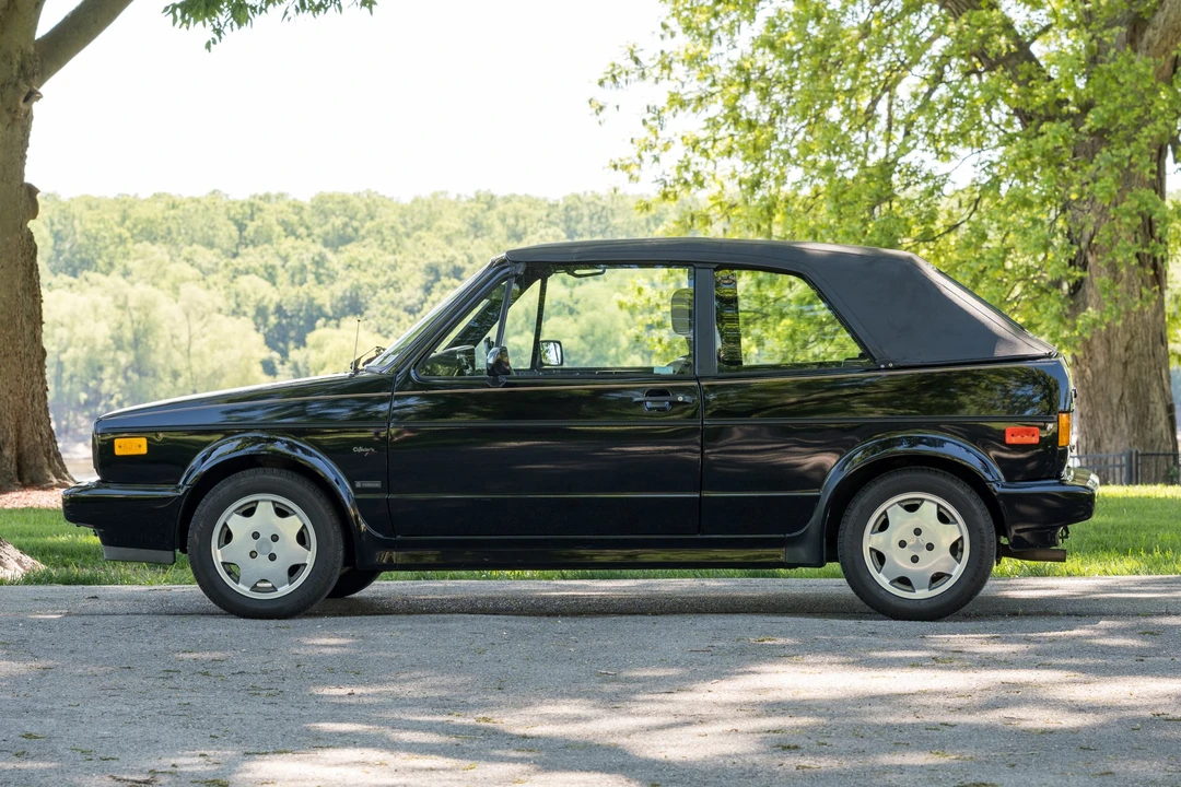 1993 Volkswagen Golf Cabriolet/Rabbit Convertible Mk1 - Image 14 of 31