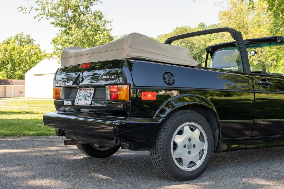 1993 Volkswagen Golf Cabriolet/Rabbit Convertible Mk1 - Image 25 of 31