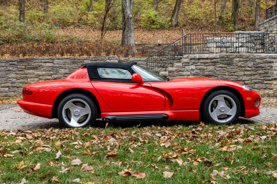 1994 Dodge Viper 1st Gen - Image 15 of 31