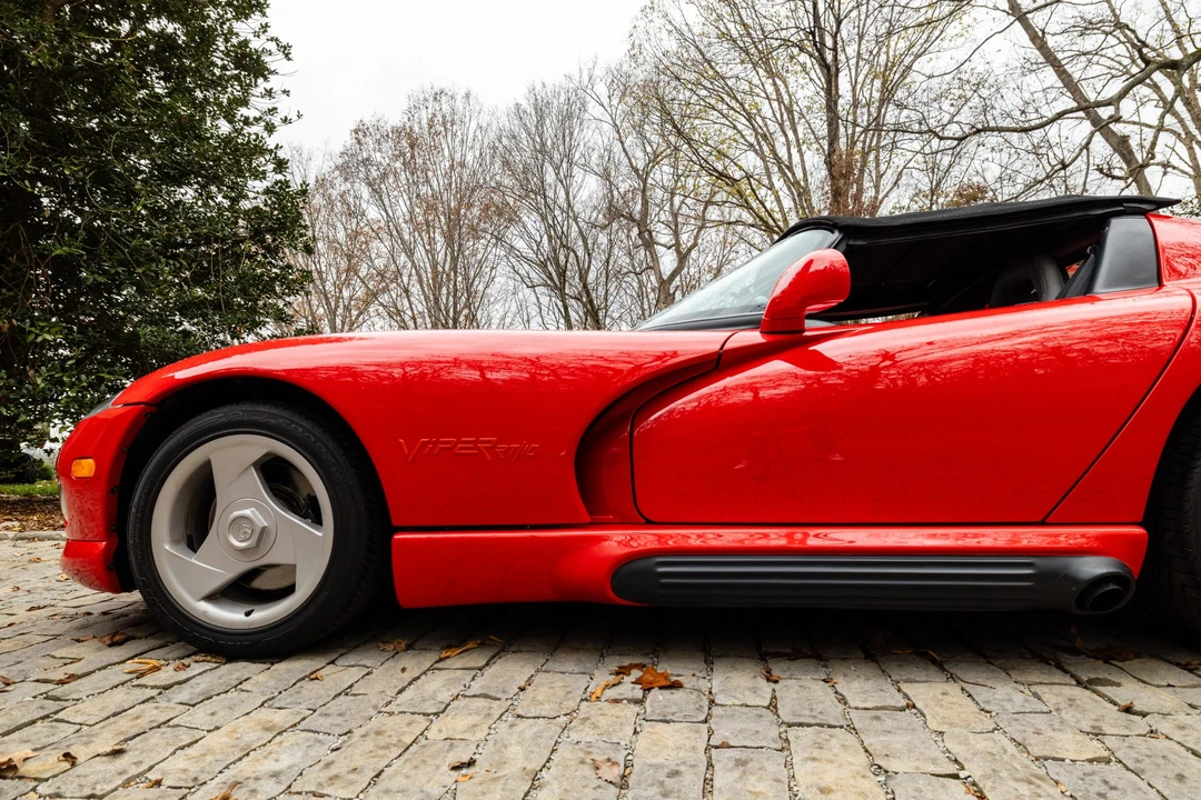1994 Dodge Viper 1st Gen - Image 22 of 31