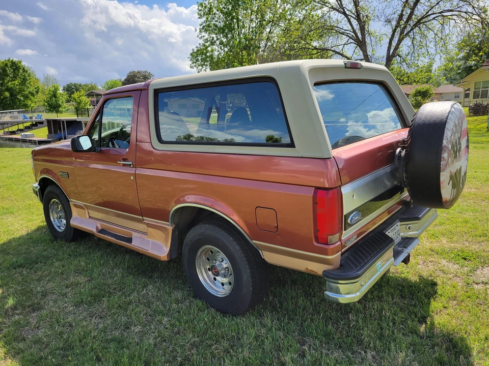 1994 Ford Bronco 5th Gen - Image 15 of 31