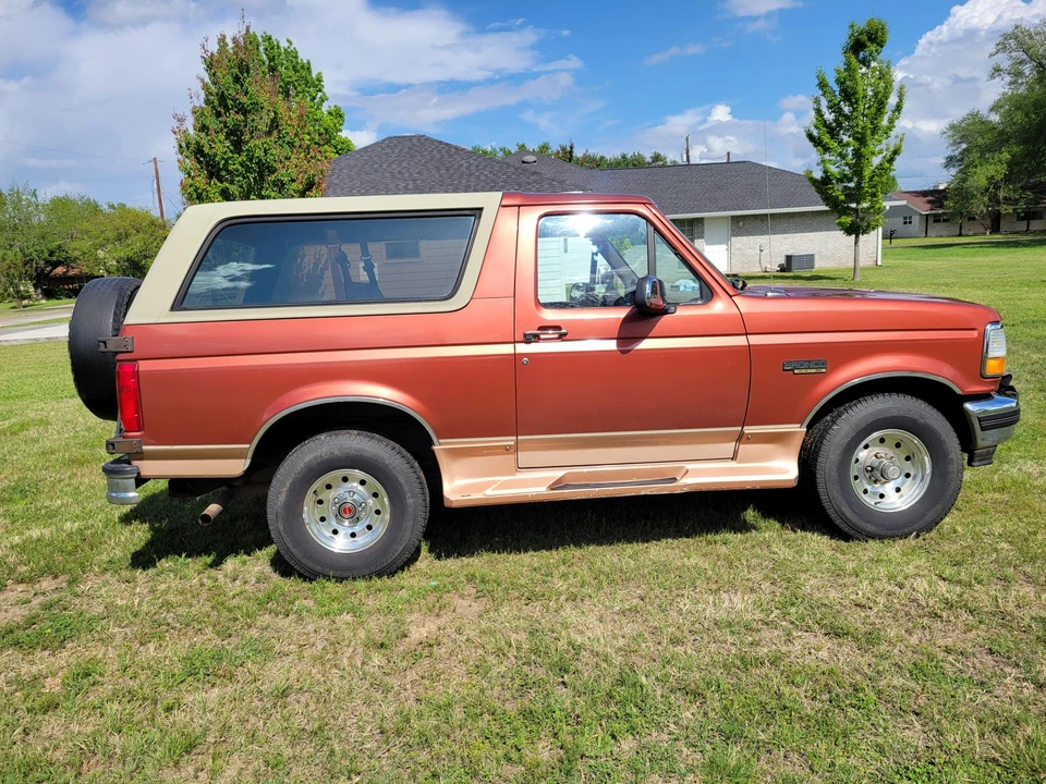 1994 Ford Bronco 5th Gen - Image 11 of 31