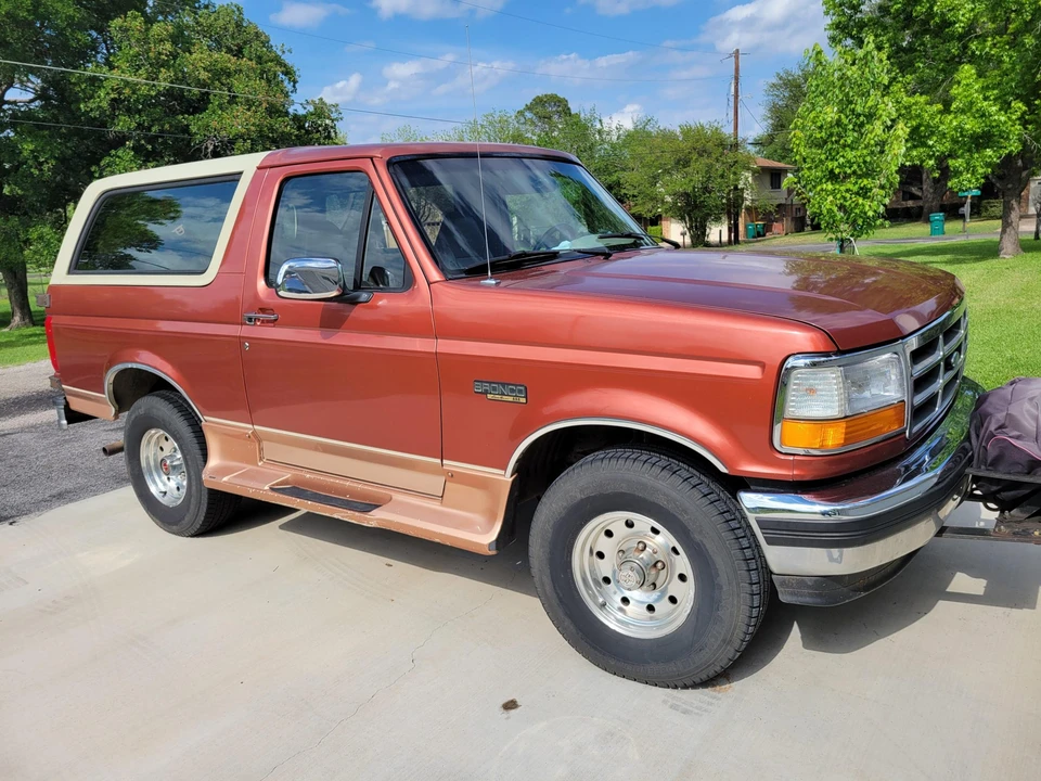 1994 Ford Bronco 5th Gen - Image 8 of 31
