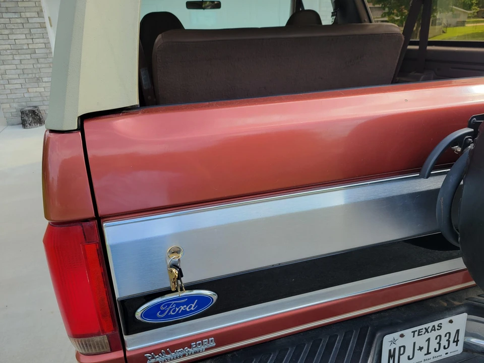 1994 Ford Bronco 5th Gen - Image 25 of 31