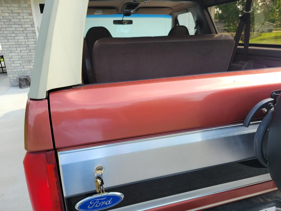1994 Ford Bronco 5th Gen - Image 29 of 31