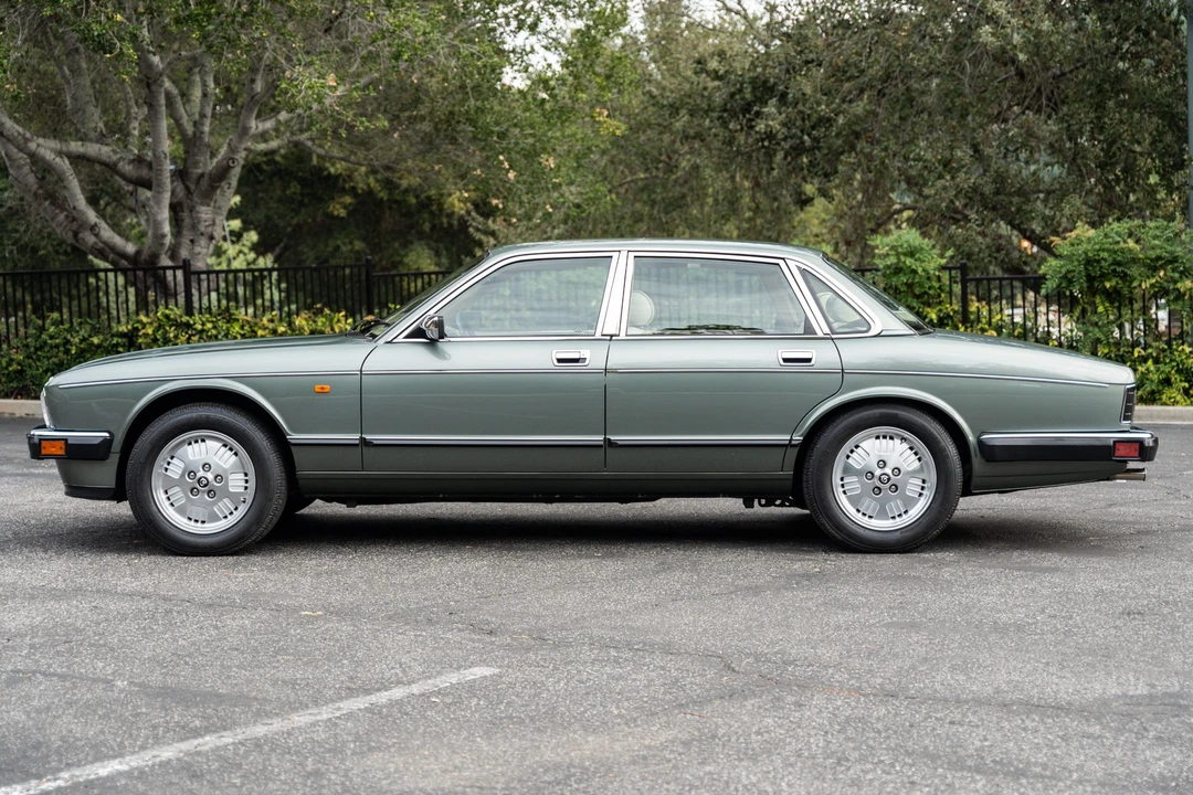 1994 Jaguar XJ40 XJ - Image 8 of 31