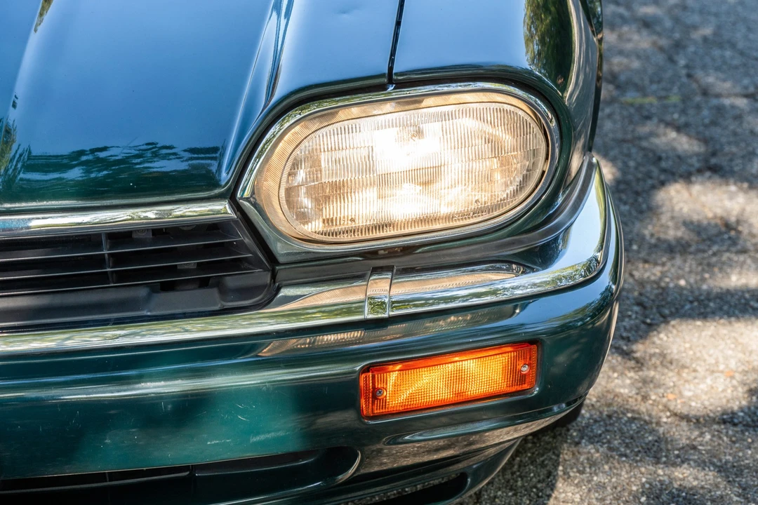 1994 Jaguar XJS Convertible - Image 19 of 31