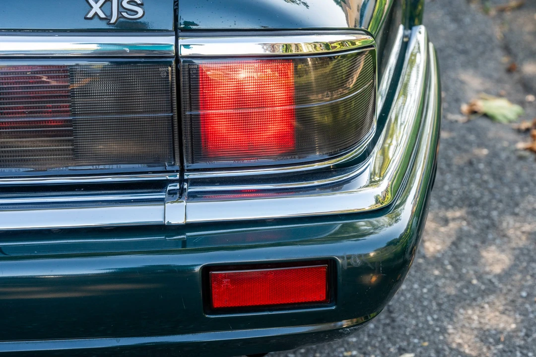 1994 Jaguar XJS Convertible - Image 27 of 31