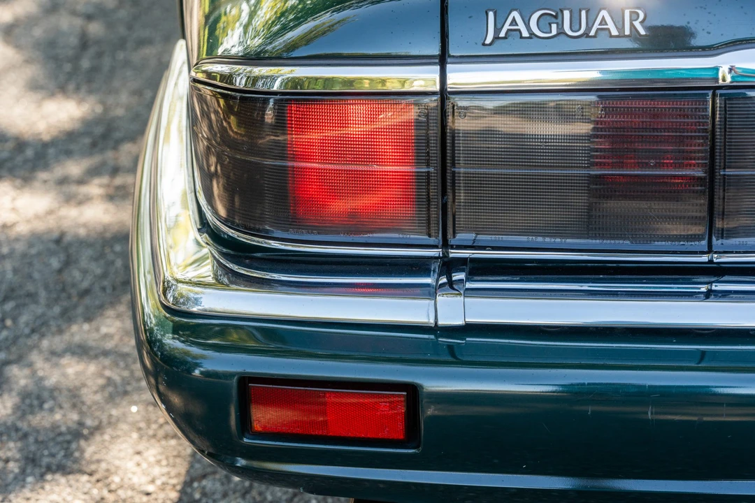 1994 Jaguar XJS Convertible - Image 26 of 31