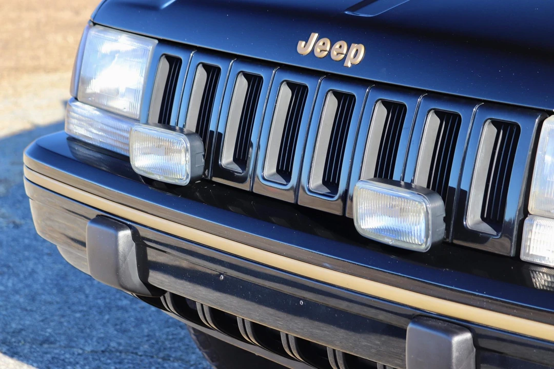 1994 Jeep ZJ Grand Cherokee - Image 19 of 31