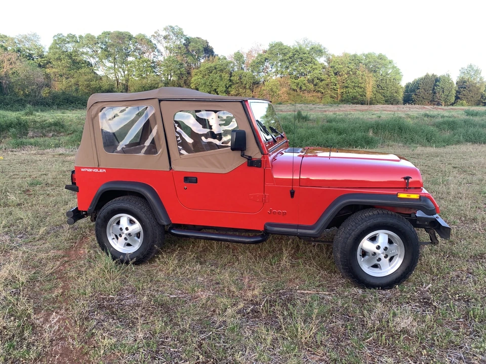 1994 Jeep YJ Wrangler - Image 30 of 31