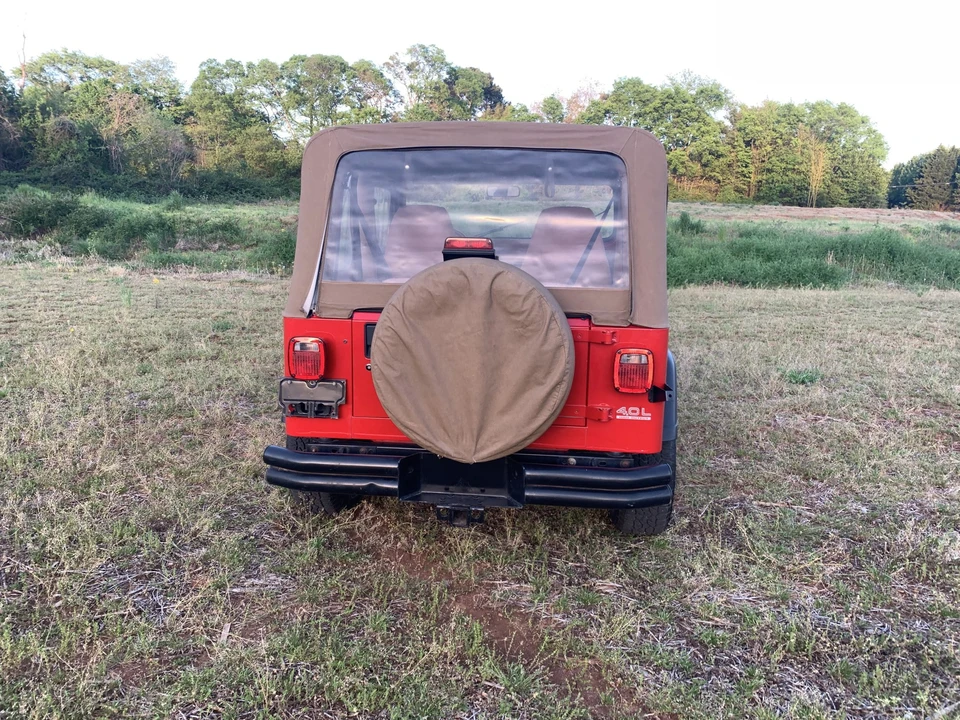 1994 Jeep YJ Wrangler - Image 25 of 31
