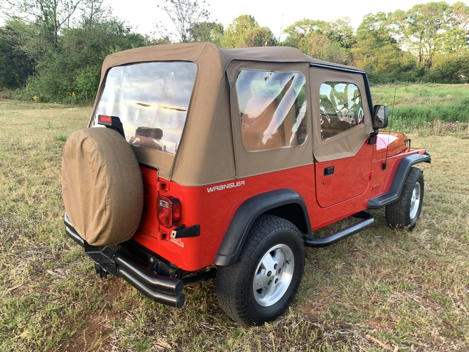 1994 Jeep YJ Wrangler - Image 27 of 31