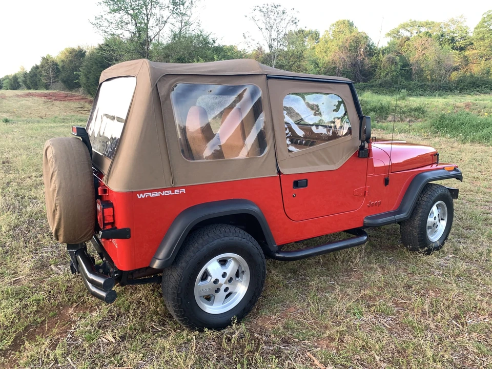 1994 Jeep YJ Wrangler - Image 28 of 31