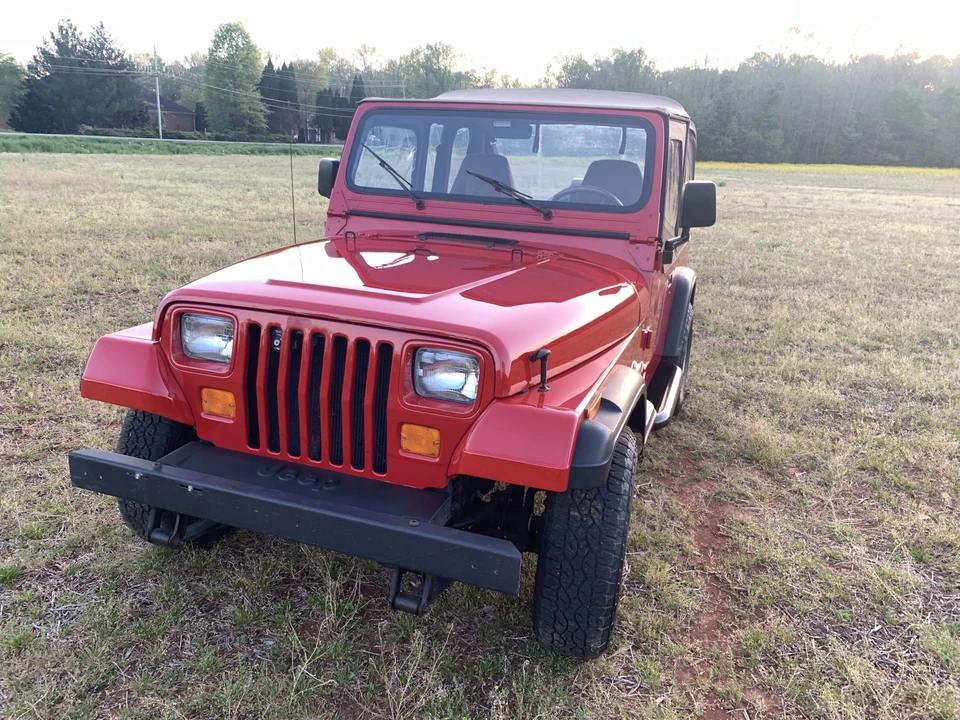 1994 Jeep YJ Wrangler - Image 14 of 31