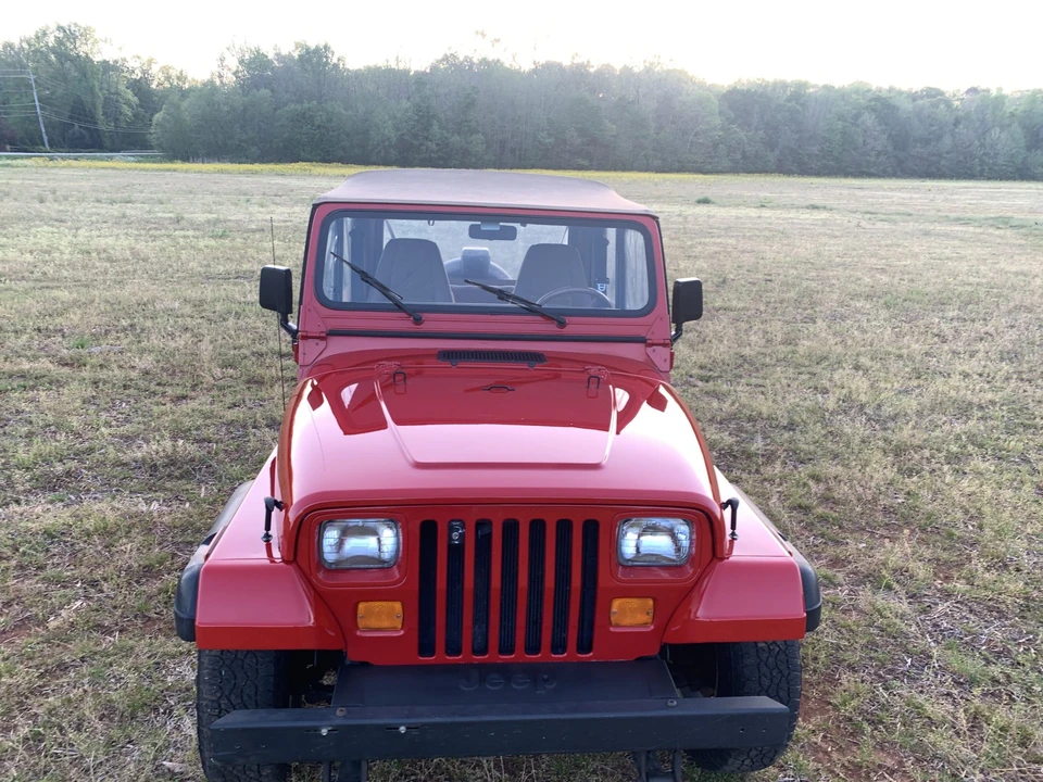 1994 Jeep YJ Wrangler - Image 9 of 31
