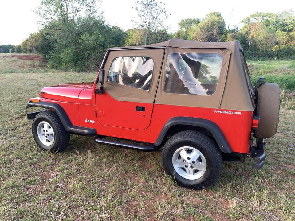 1994 Jeep YJ Wrangler - Image 24 of 31