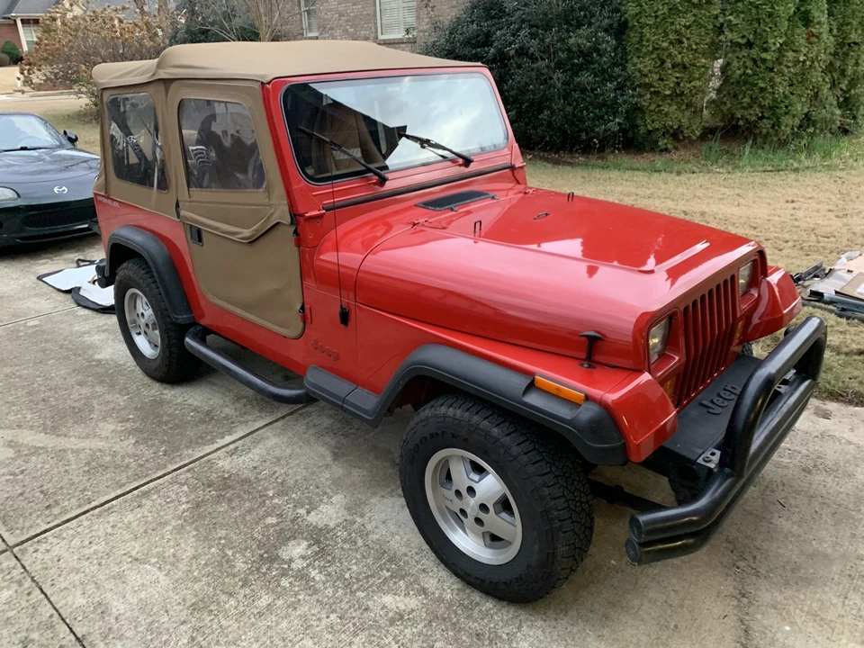 1994 Jeep YJ Wrangler - Image 8 of 31