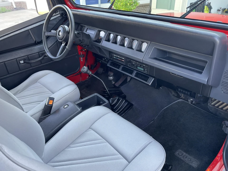 1994 Jeep YJ Wrangler - Image 30 of 31