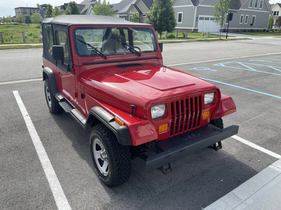1994 Jeep YJ Wrangler - Image 4 of 31