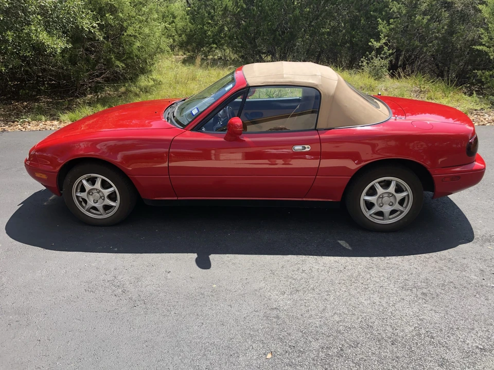 1994 Mazda NA MX-5 Miata - Image 18 of 31