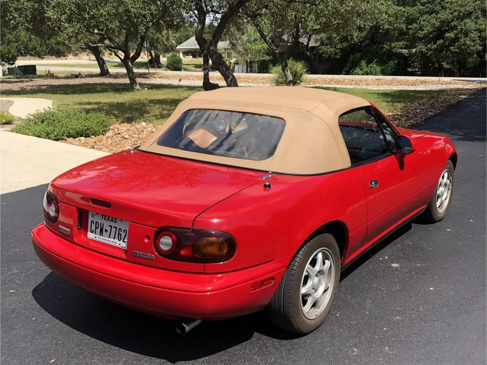 1994 Mazda NA MX-5 Miata - Image 21 of 31