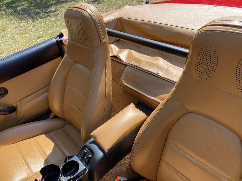 1994 Mazda NA MX-5 Miata - Image 26 of 31