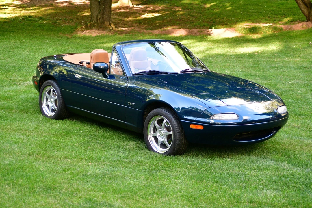 1994 Mazda NA MX-5 Miata - Image 2 of 31