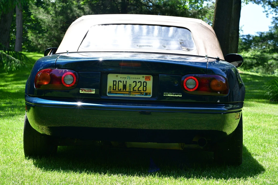 1994 Mazda NA MX-5 Miata - Image 15 of 31