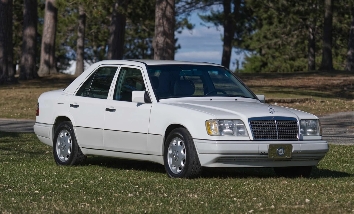 1994 Mercedes-Benz W124 E-Class - Image 4 of 31