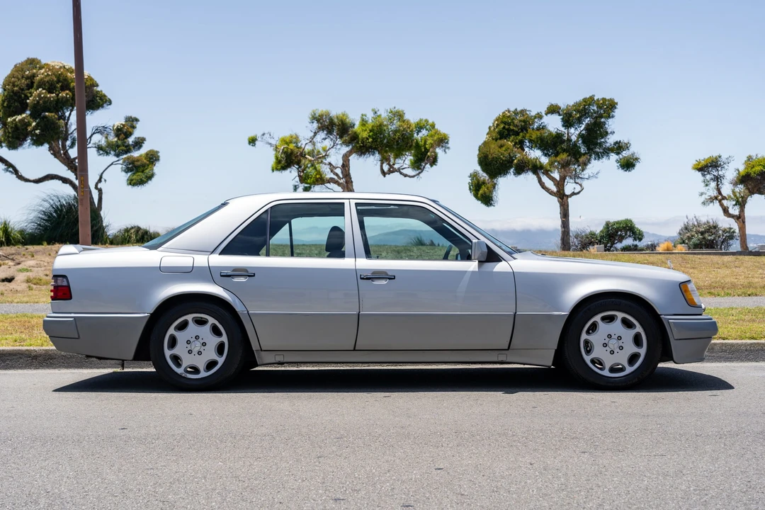 1994 Mercedes-Benz 500E & E500 - Image 8 of 31