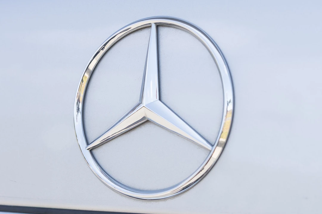 1994 Mercedes-Benz 500E & E500 - Image 30 of 31