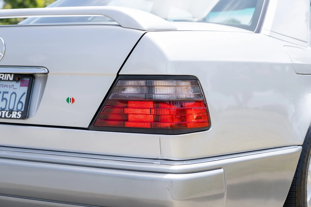 1994 Mercedes-Benz 500E & E500 - Image 24 of 31