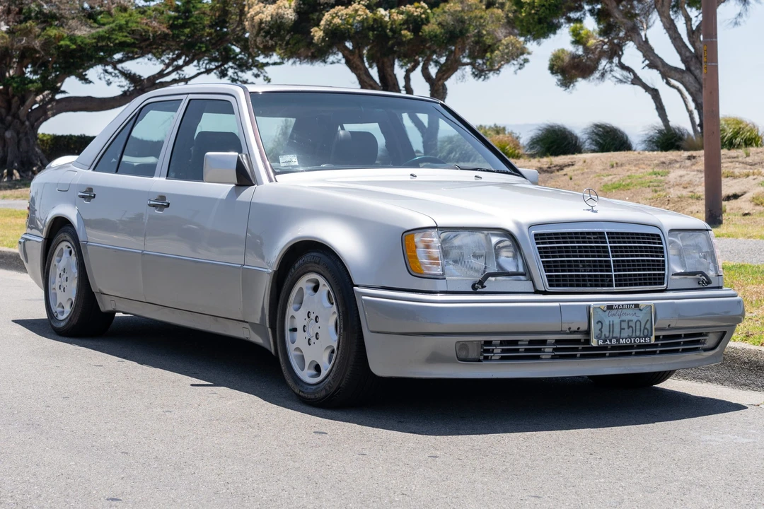 1994 Mercedes-Benz 500E & E500 - Image 11 of 31