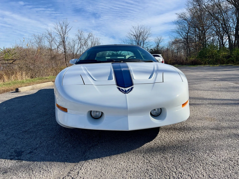 1994 Pontiac Firebird Trans Am 4th Gen - Image 4 of 31