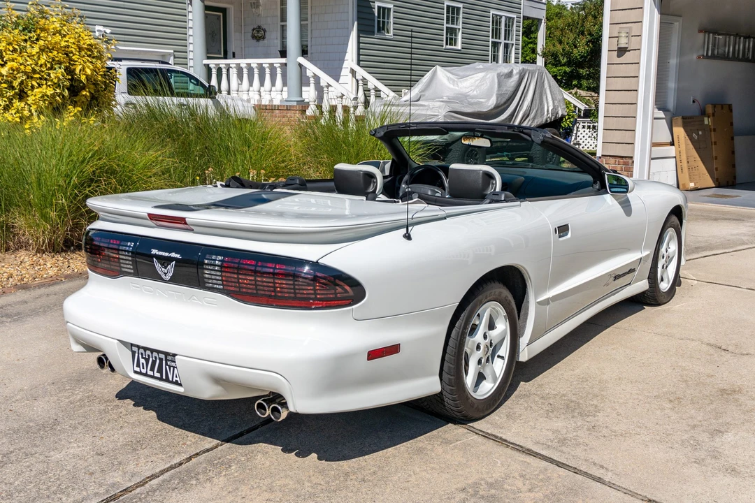 1994 Pontiac Firebird Trans Am 4th Gen - Image 6 of 31