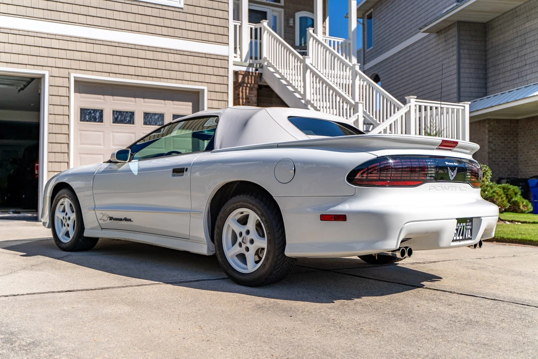 1994 Pontiac Firebird Trans Am 4th Gen - Image 18 of 31