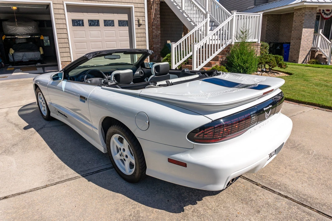 1994 Pontiac Firebird Trans Am 4th Gen - Image 8 of 31