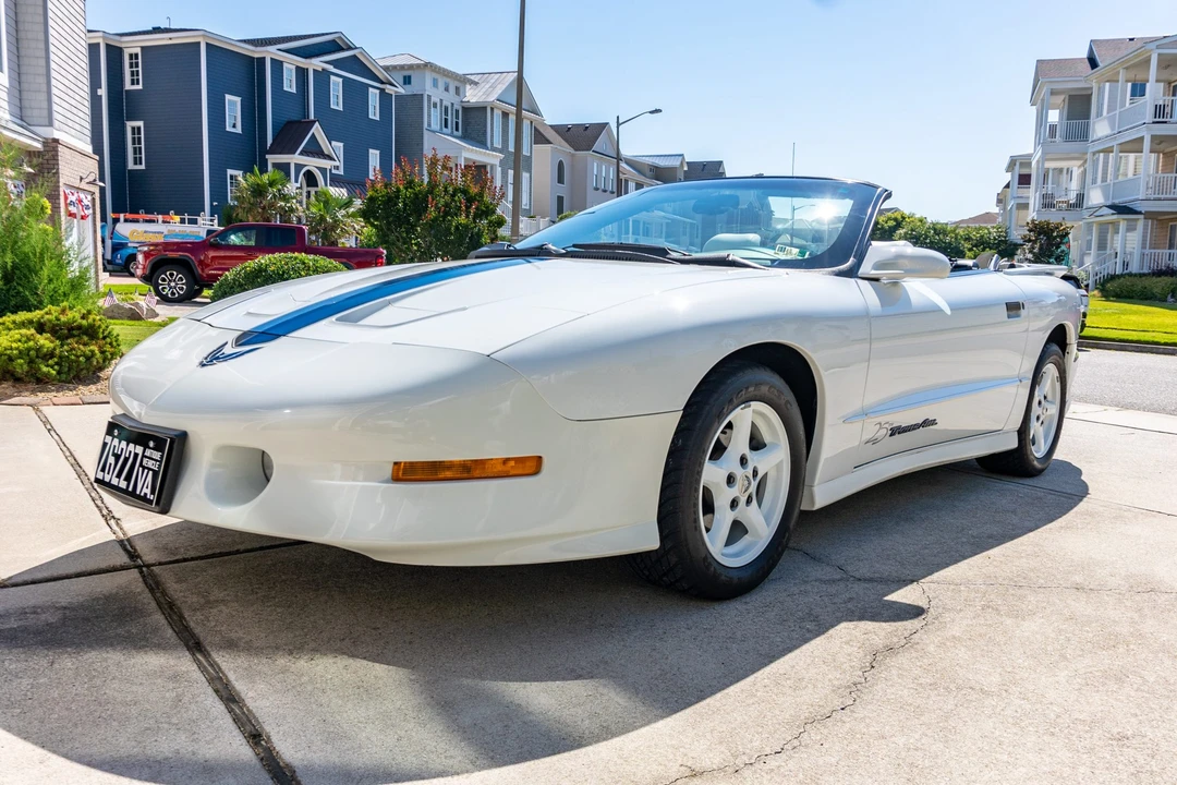1994 Pontiac Firebird Trans Am 4th Gen - Image 10 of 31