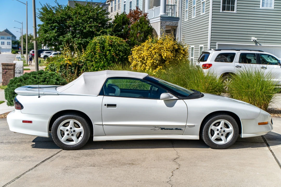 1994 Pontiac Firebird Trans Am 4th Gen - Image 14 of 31