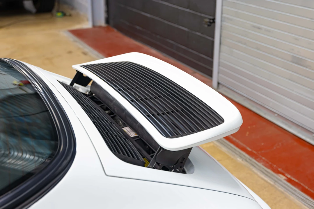 1994 Porsche 964 Carrera - Image 24 of 31