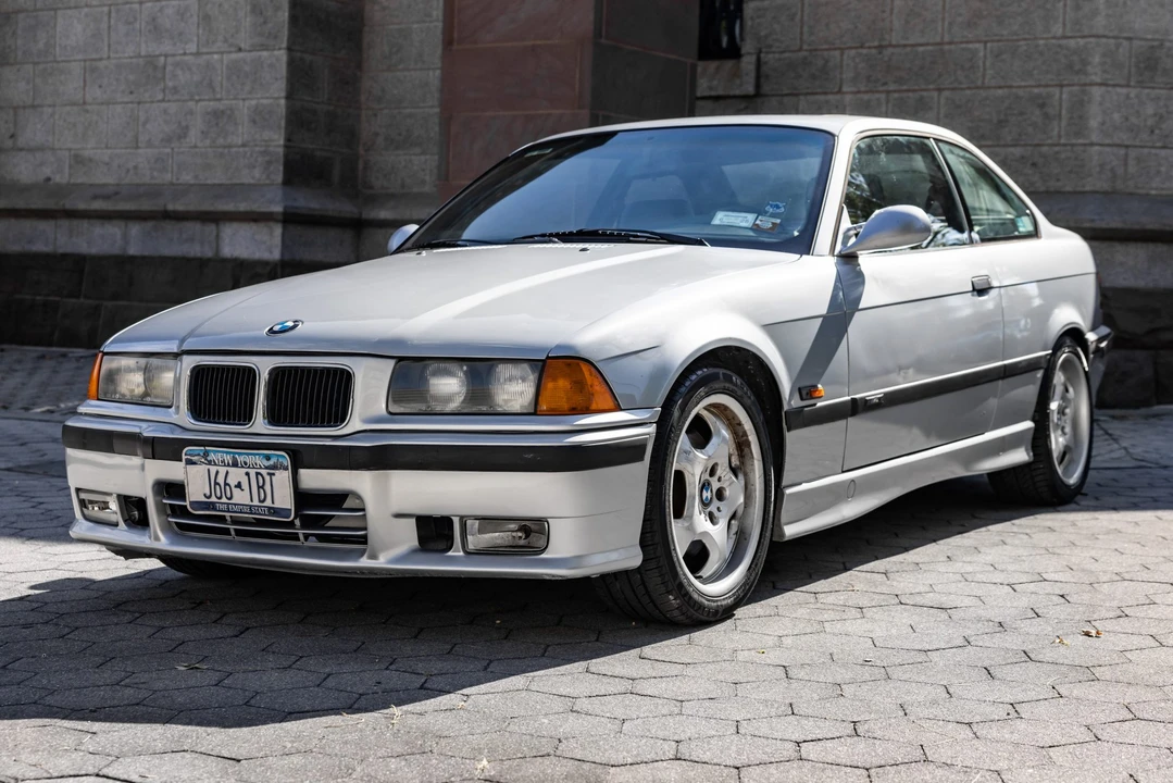 1995 BMW E36 M3 - Image 2 of 31