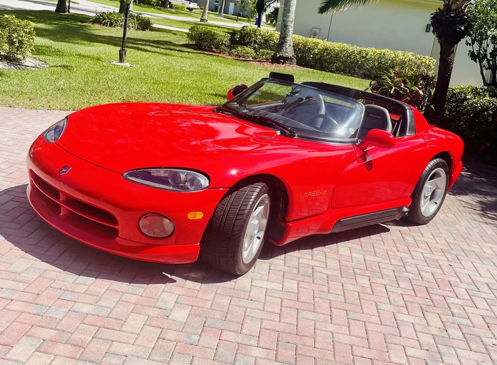 1995 Dodge Viper 1st Gen - Image 2 of 31