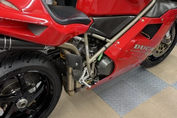 1995 Ducati 916 - Image 5 of 6
