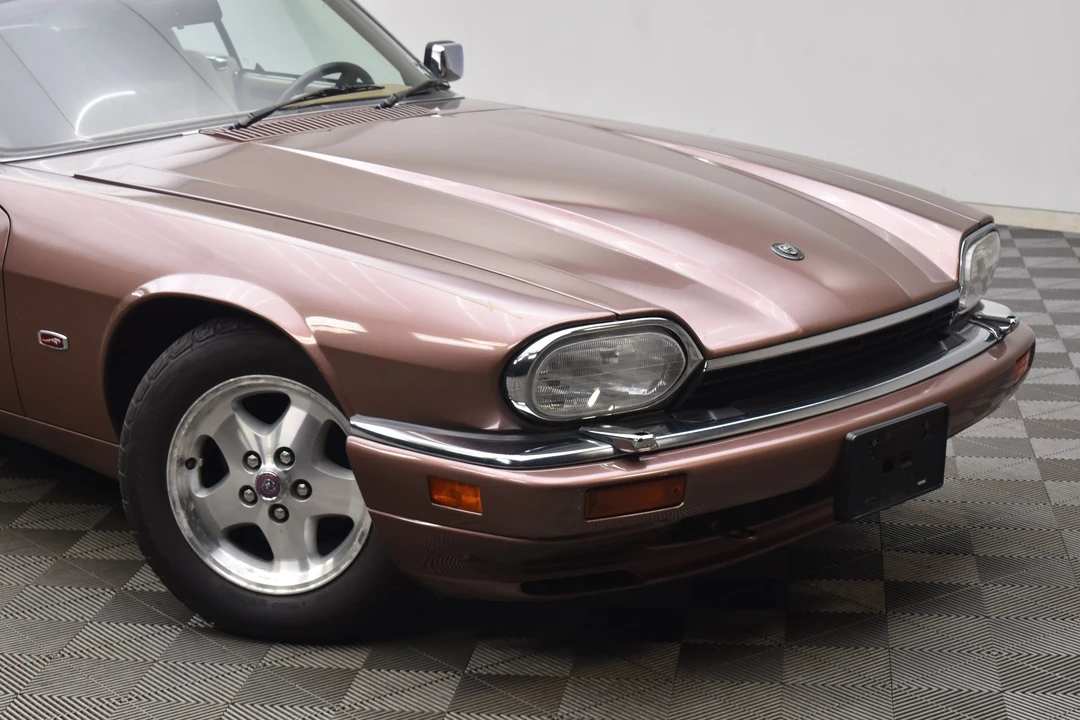 1995 Jaguar XJS Convertible - Image 17 of 31